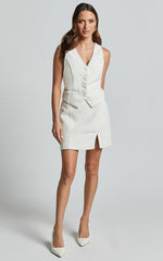Iggy Mini Skirt - High Waist Split Boucle Skirt in Cream