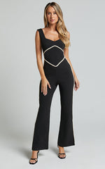 Tiarna Contrast Sweetheart Neck Line Jumpsuit in Black